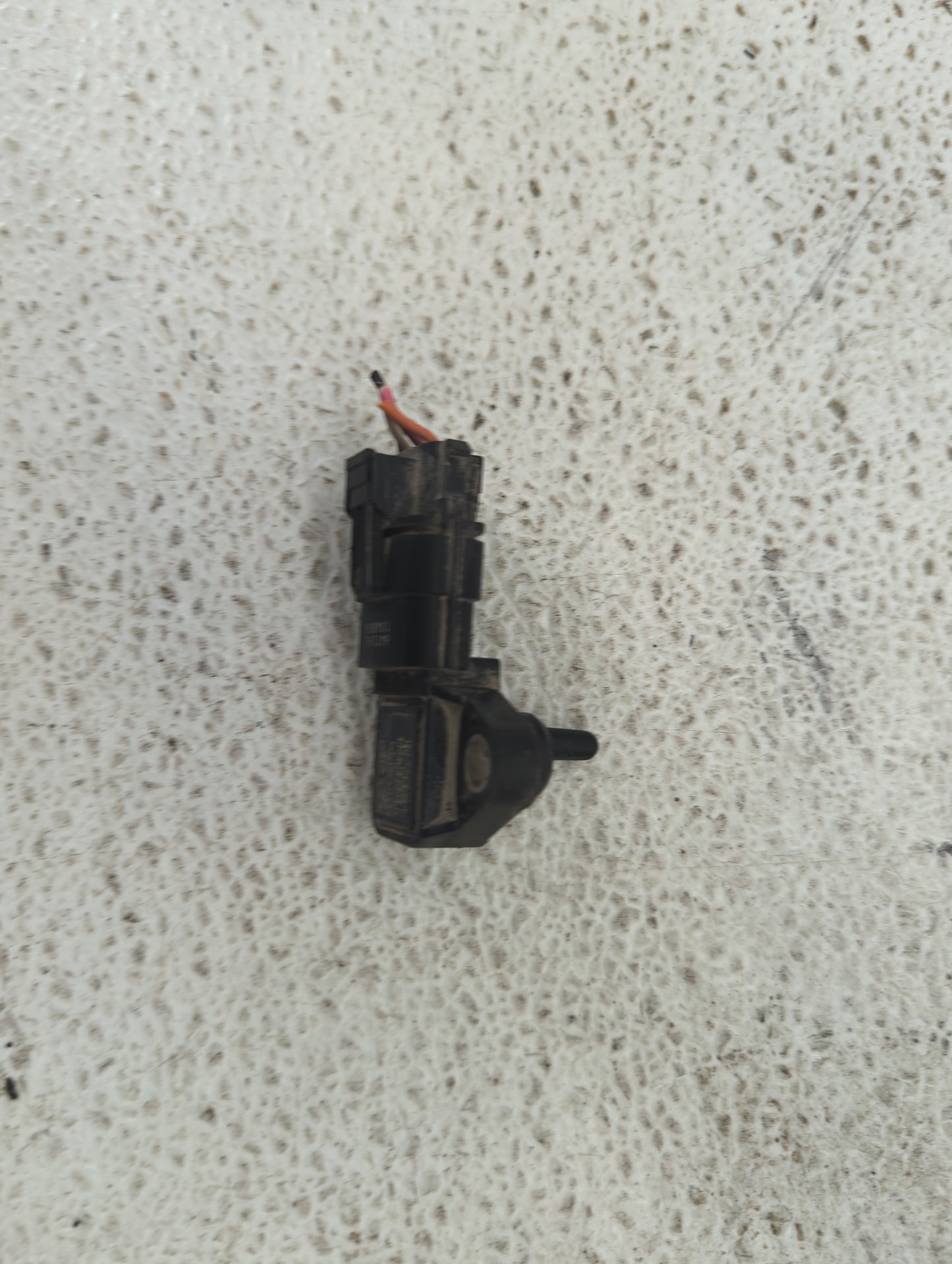2011-2018 Kia Sorento Mass Air Flow Meter Maf 1489971 - Oemusedautoparts1.com