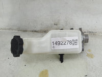 2016-2020 Kia Sorento Brake Master Cylinder 1492278 - Oemusedautoparts1.com