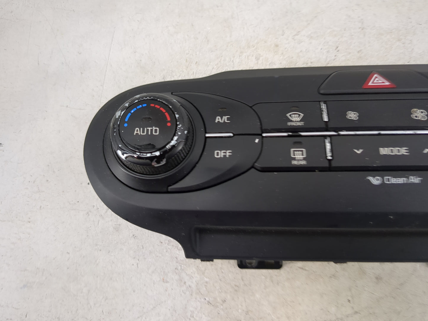 2017-2018 Kia Sorento Climate Control Module Temperature AC/Heater Replacement P/N:97250-C6560 Fits Fits 2017 2018 OEM Used 
