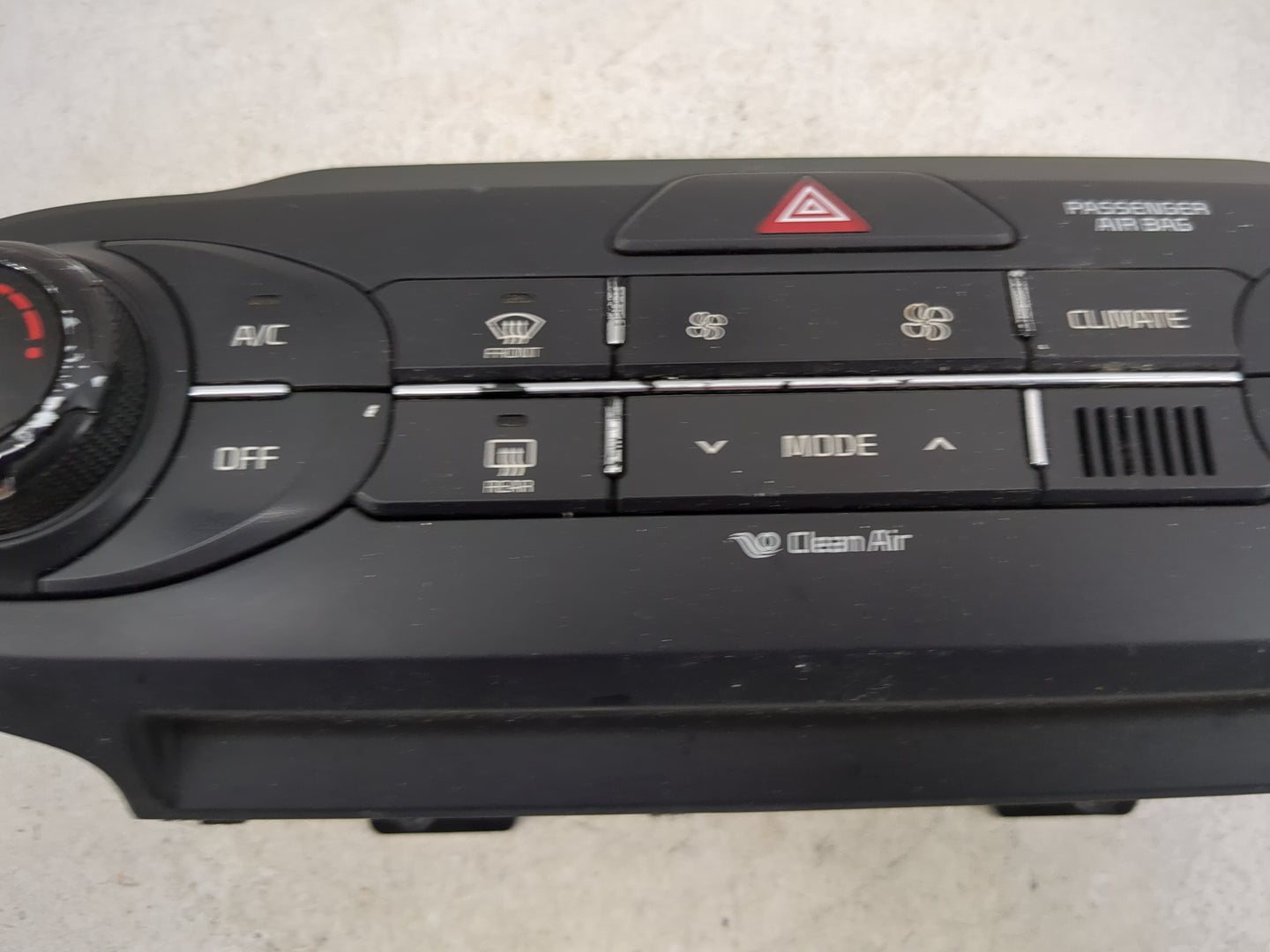 2017-2018 Kia Sorento Climate Control Module Temperature AC/Heater Replacement P/N:97250-C6560 Fits Fits 2017 2018 OEM Used 