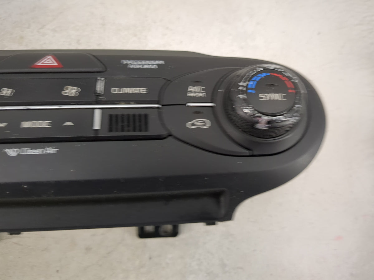 2017-2018 Kia Sorento Climate Control Module Temperature AC/Heater Replacement P/N:97250-C6560 Fits Fits 2017 2018 OEM Used 