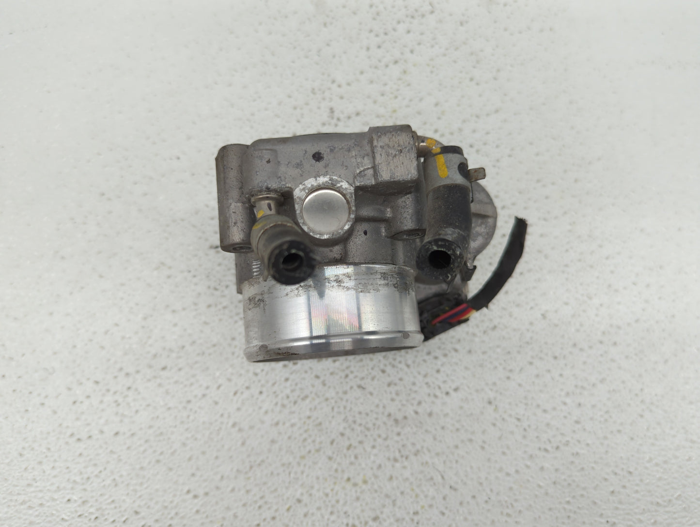 2016-2019 Kia Sorento Throttle Body P/N:0 280 750 618 35100-2G600 Fits Fits 2015 2016 2017 2018 2019 OEM Used Auto Parts - O