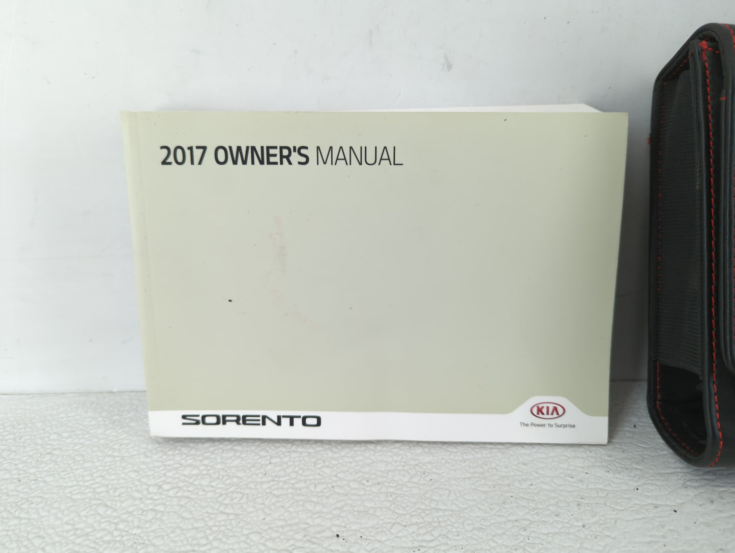 2017 Kia Sorento Owners Manual Book Guide OEM Used Auto Parts - Oemusedautoparts1.com