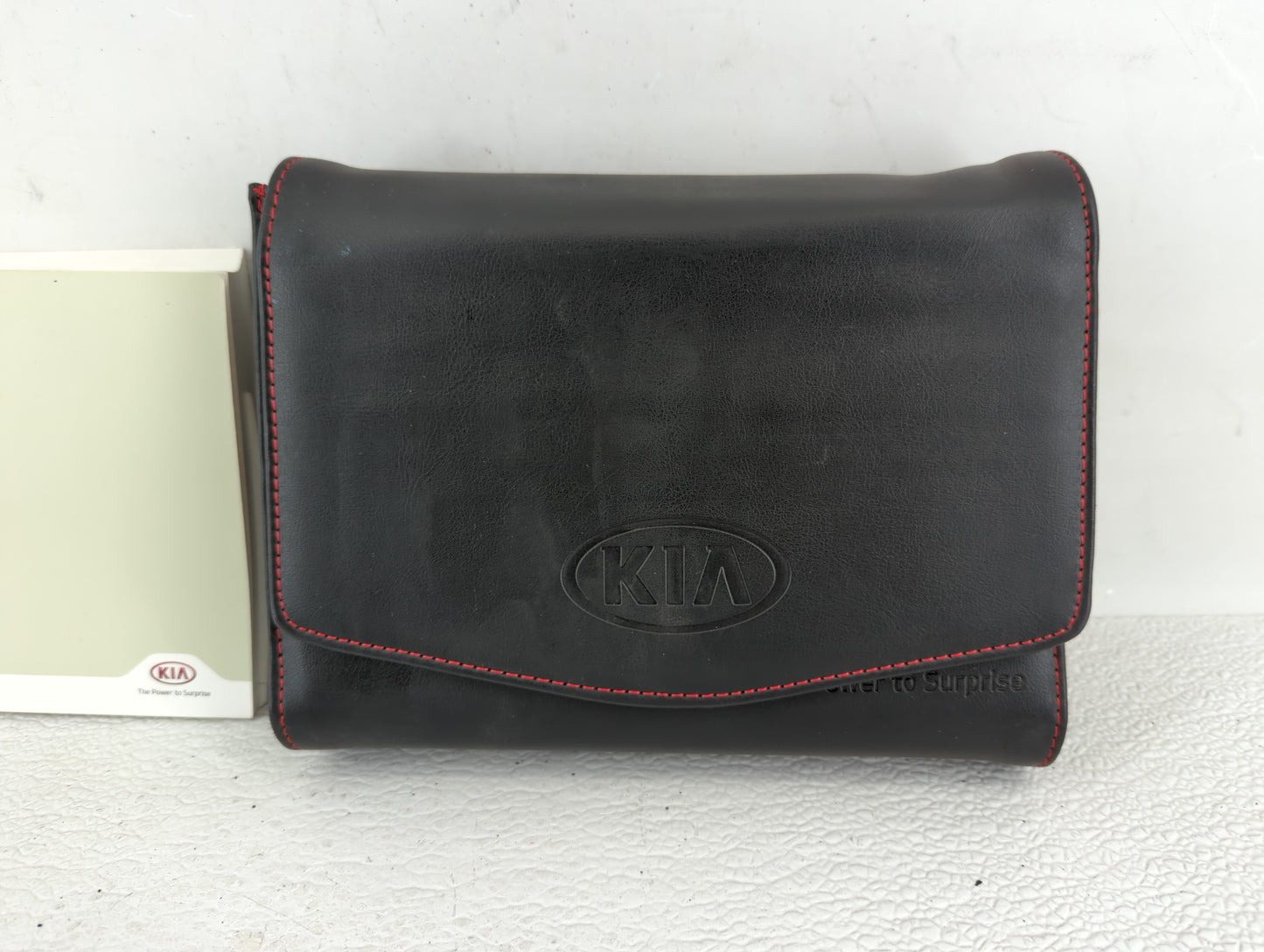 2017 Kia Sorento Owners Manual Book Guide OEM Used Auto Parts - Oemusedautoparts1.com