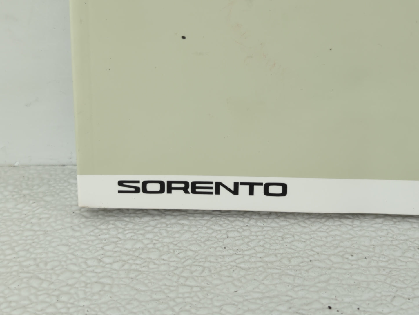 2017 Kia Sorento Owners Manual Book Guide OEM Used Auto Parts - Oemusedautoparts1.com