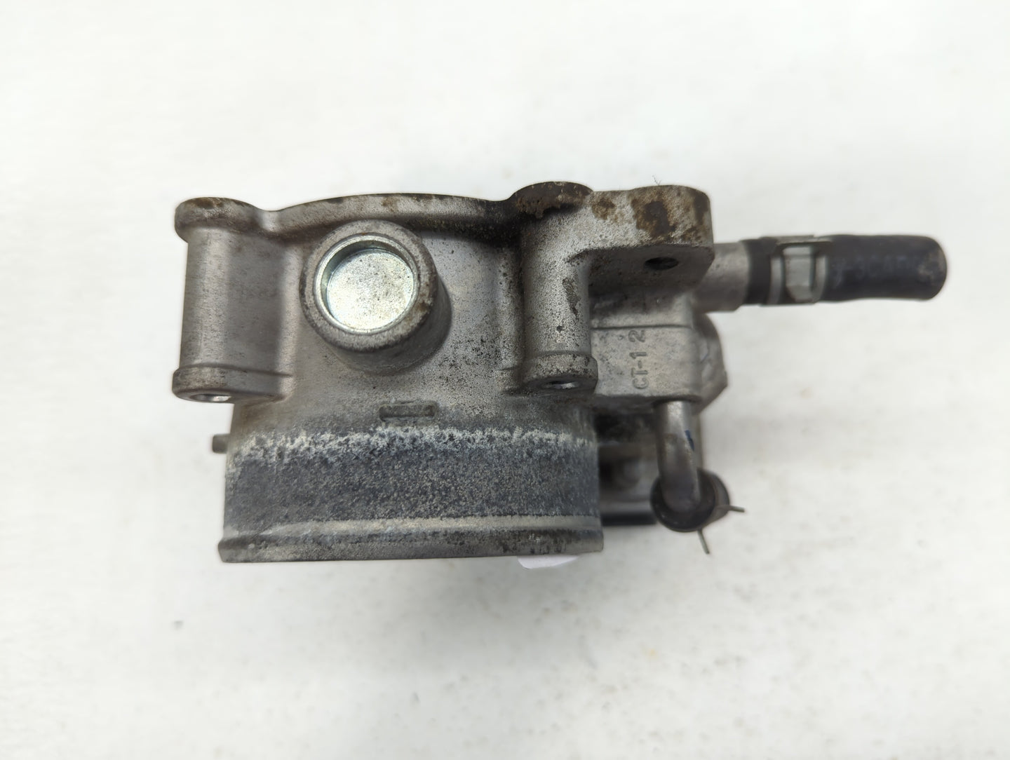 2014-2018 Kia Sorento Throttle Body P/N:35100-3CAA0 Fits Fits 2012 2013 2014 2015 2016 2017 2018 OEM Used Auto Parts - Oemus