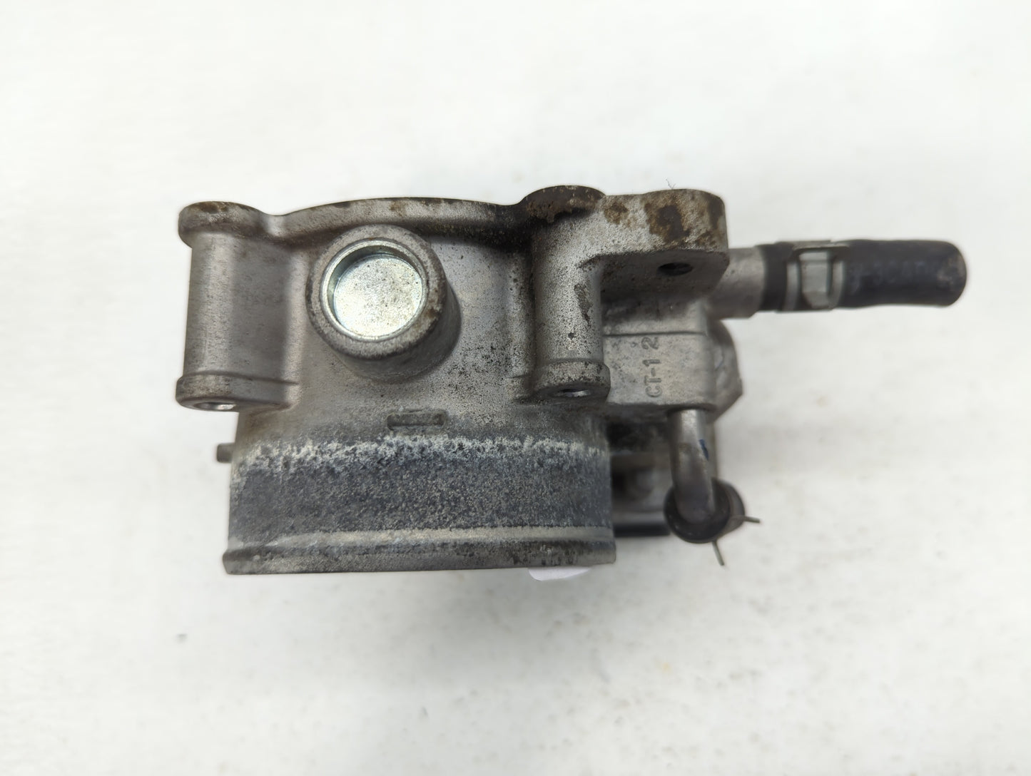 2014-2018 Kia Sorento Throttle Body P/N:35100-3CAA0 Fits Fits 2012 2013 2014 2015 2016 2017 2018 OEM Used Auto Parts - Oemus