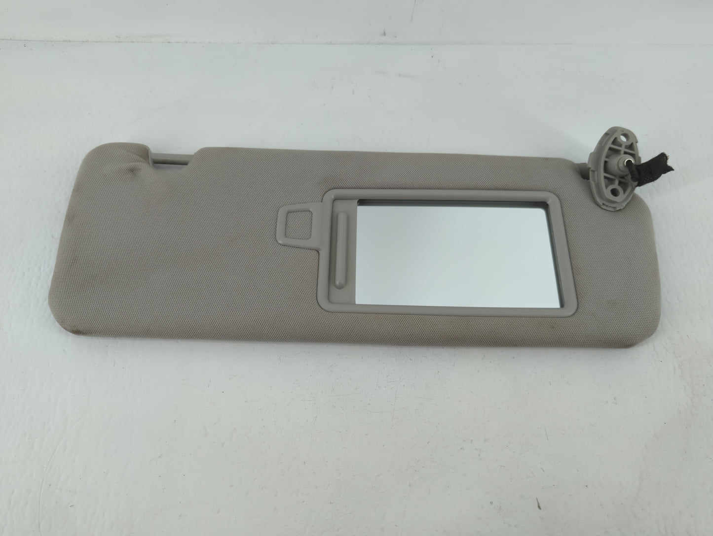 2016-2020 Kia Sorento Sun Visor Shade Replacement Passenger Right Mirror Fits Fits 2016 2017 2018 2019 2020 OEM Used Auto Pa