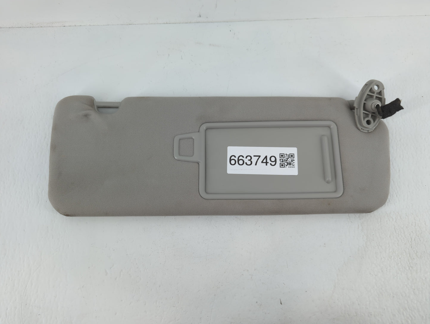 2016-2020 Kia Sorento Sun Visor Shade Replacement Passenger Right Mirror Fits Fits 2016 2017 2018 2019 2020 OEM Used Auto Pa