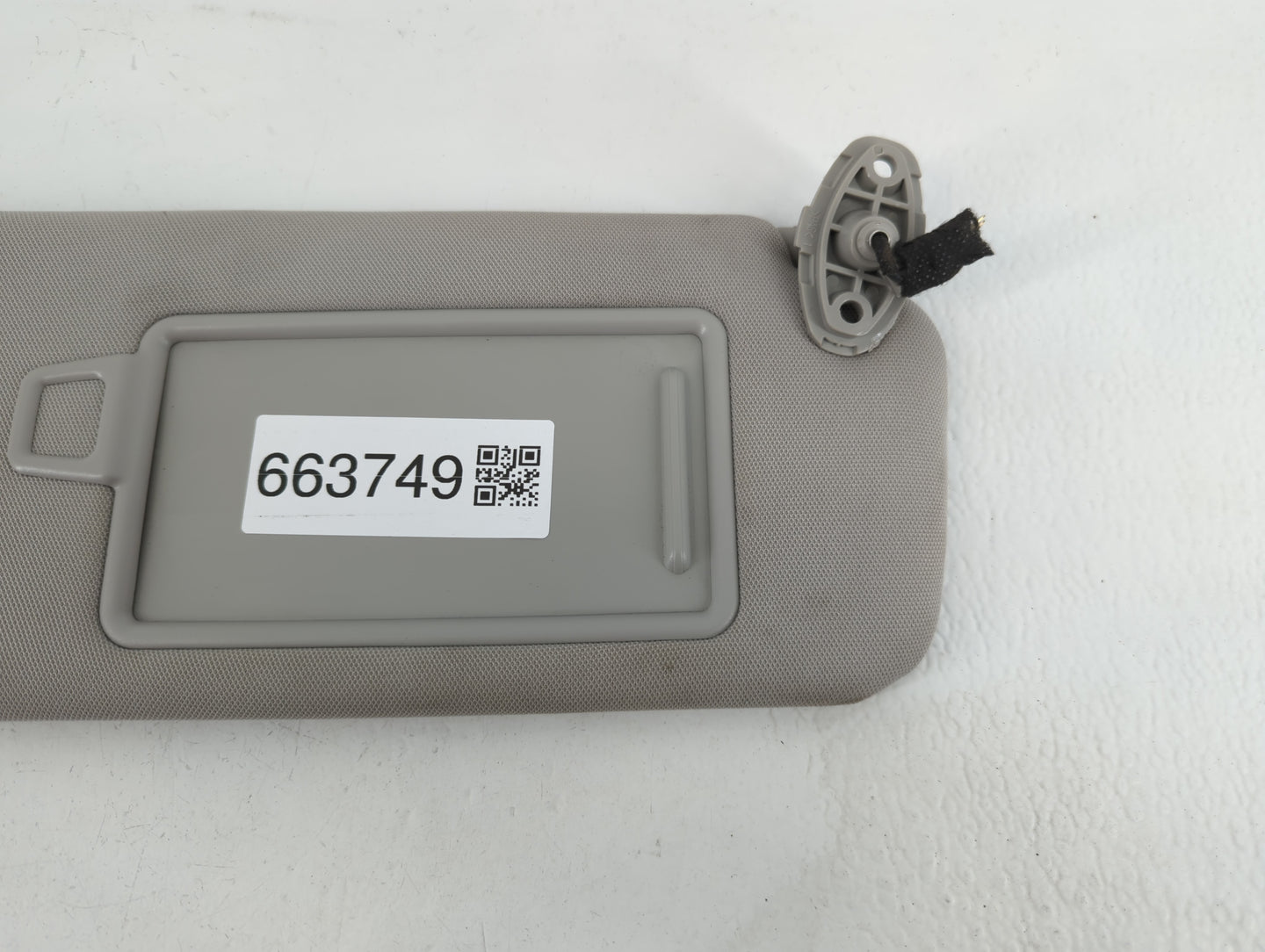 2016-2020 Kia Sorento Sun Visor Shade Replacement Passenger Right Mirror Fits Fits 2016 2017 2018 2019 2020 OEM Used Auto Pa