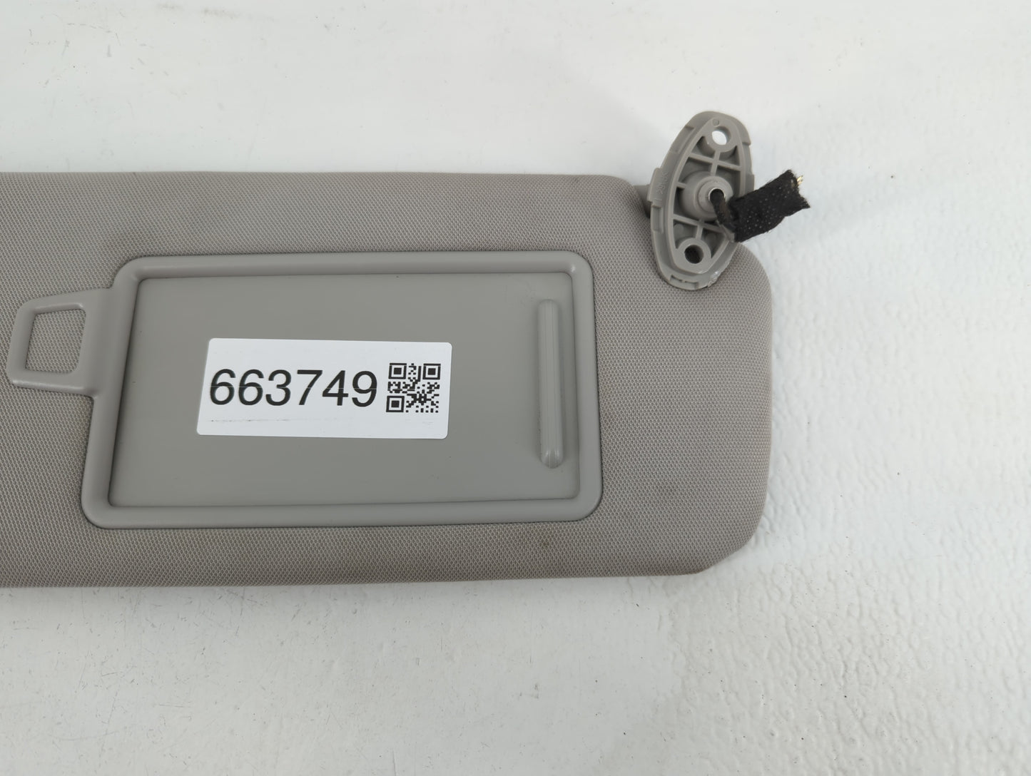 2016-2020 Kia Sorento Sun Visor Shade Replacement Passenger Right Mirror Fits Fits 2016 2017 2018 2019 2020 OEM Used Auto Pa