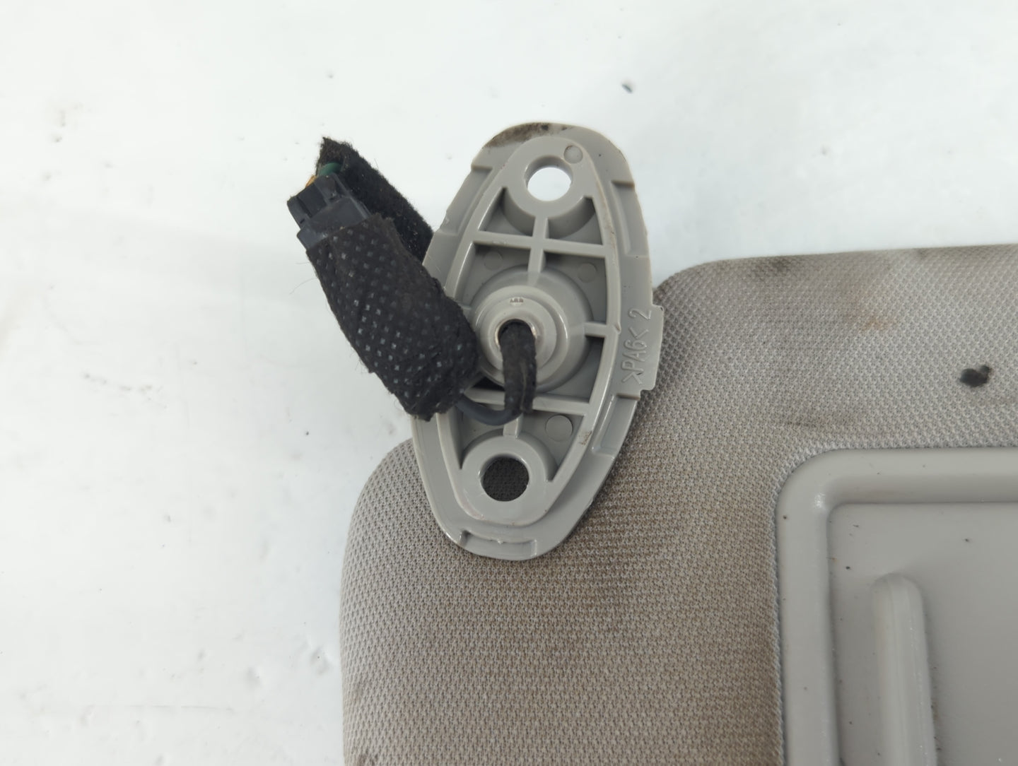 2016-2020 Kia Sorento Sun Visor Shade Replacement Driver Left Mirror Fits Fits 2016 2017 2018 2019 2020 OEM Used Auto Parts 