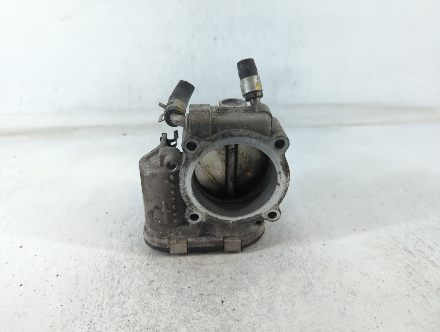 2016-2020 Kia Sorento Throttle Body P/N:35100-2G600 Fits Fits 2015 2016 2017 2018 2019 2020 2021 OEM Used Auto Parts - Oemus