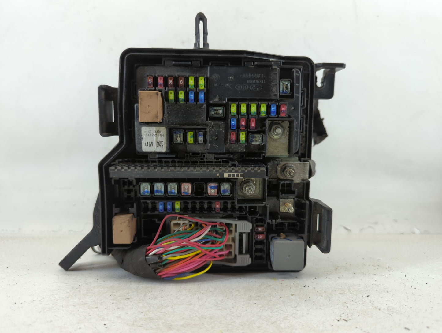 2016-2018 Kia Sorento Fusebox Fuse Box Panel Relay Module P/N:91 200C6731UA Fits Fits 2016 2017 2018 OEM Used Auto Parts - O