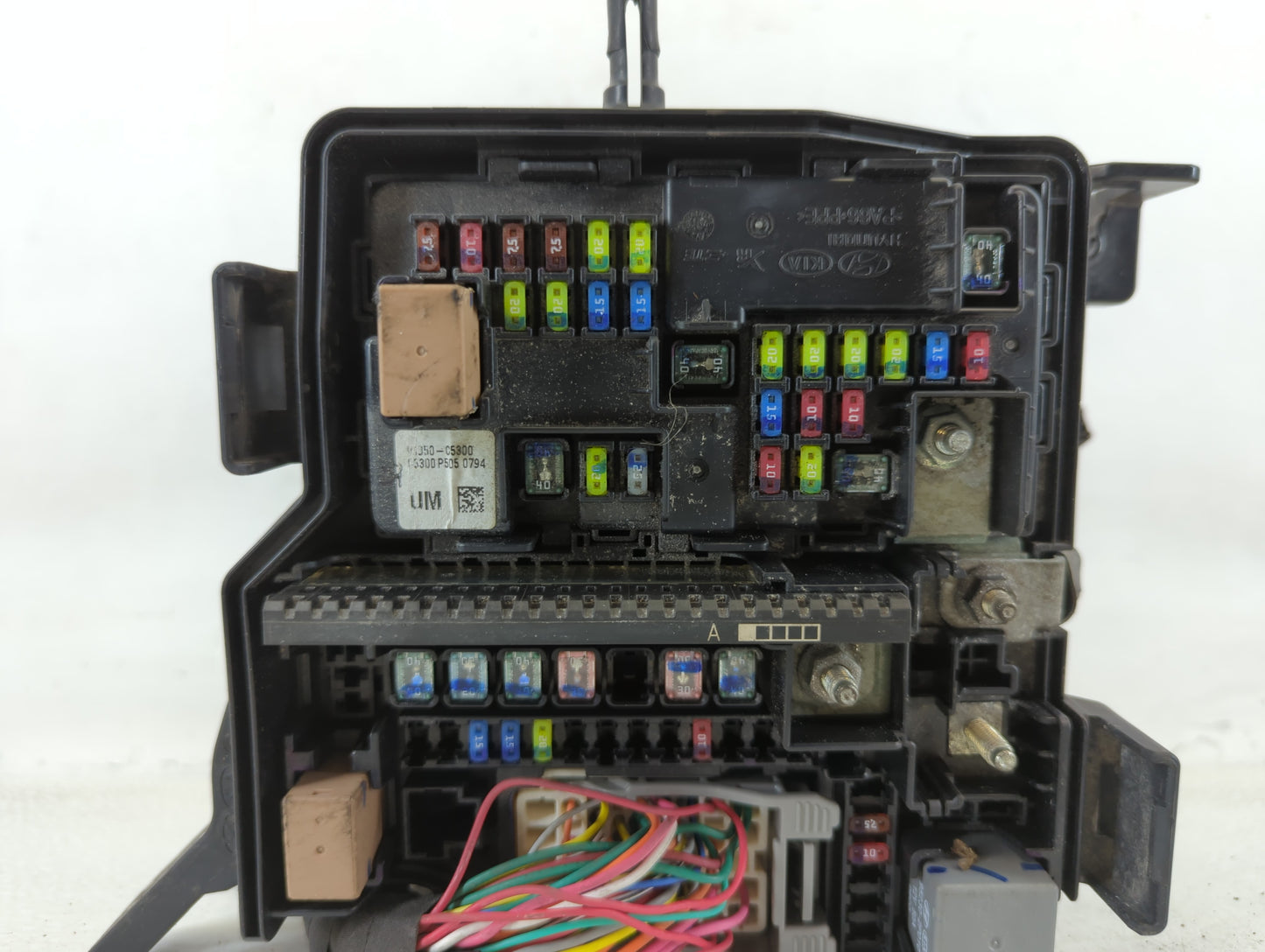 2016-2018 Kia Sorento Fusebox Fuse Box Panel Relay Module P/N:91 200C6731UA Fits Fits 2016 2017 2018 OEM Used Auto Parts - O