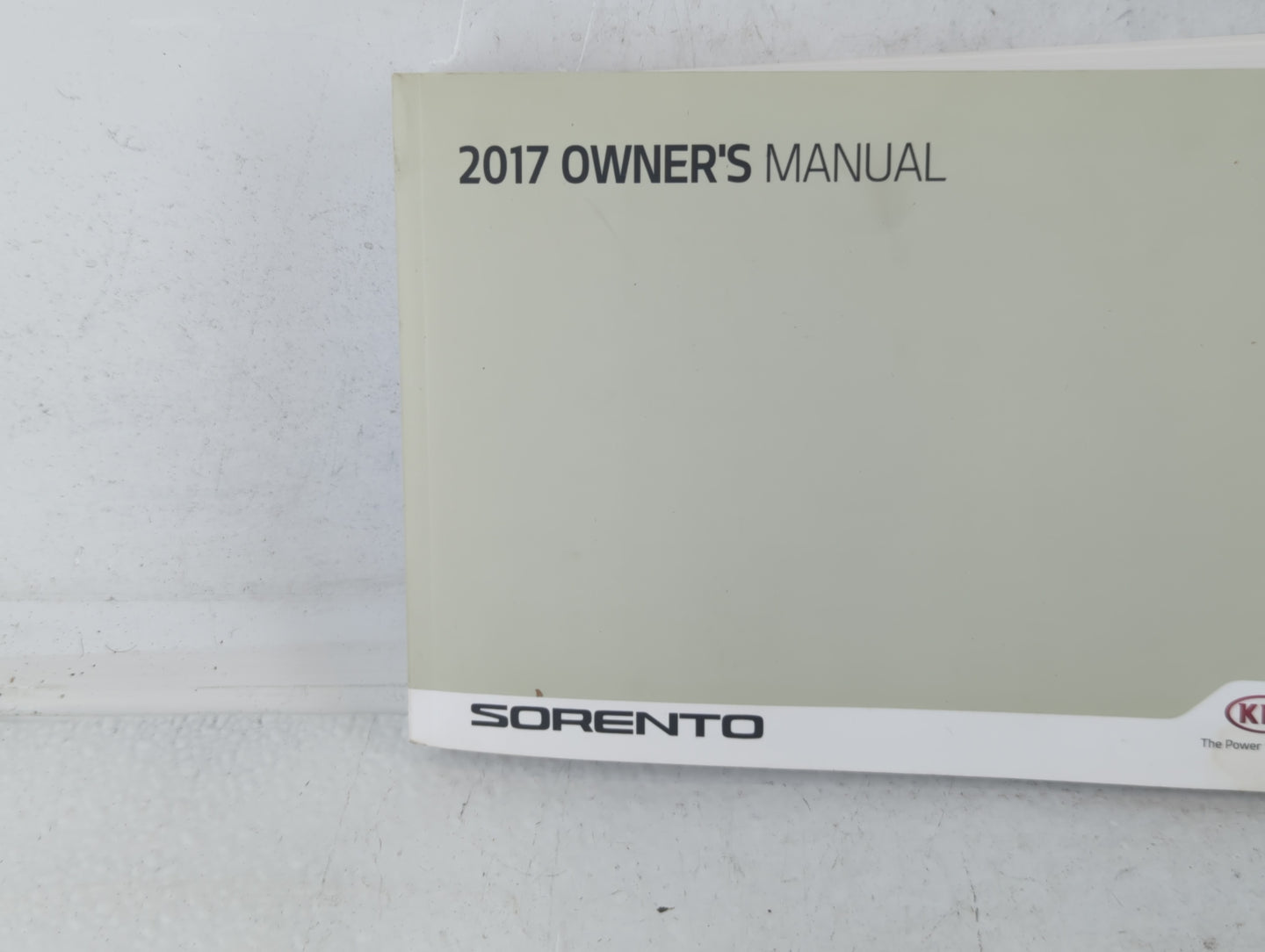 2017 Kia Sorento Owners Manual Book Guide P/N:HXG5-EU6DG OEM Used Auto Parts - Oemusedautoparts1.com