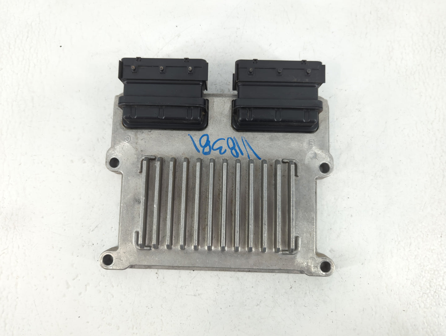 2016-2017 Kia Sorento PCM Engine Control Computer ECU ECM PCU OEM P/N:39101-3CWN1 Fits Fits 2016 2017 OEM Used Auto Parts - 