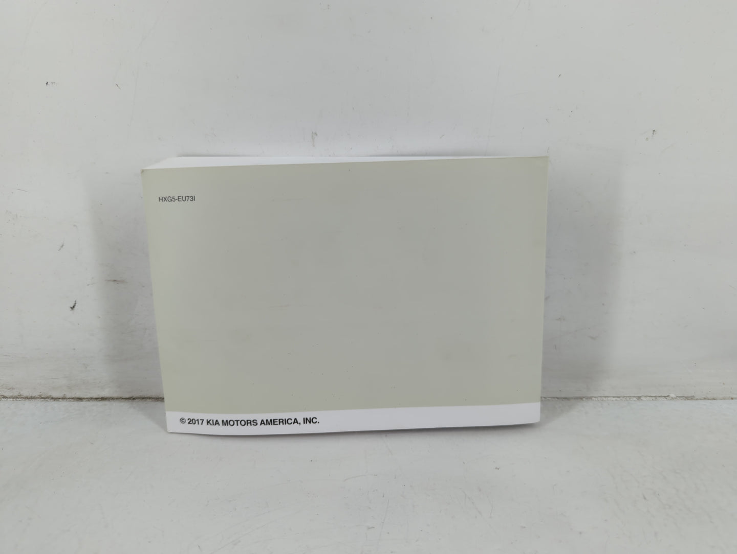 2017 Kia Sorento Owners Manual Book Guide P/N:HXG5-EU731 OEM Used Auto Parts - Oemusedautoparts1.com