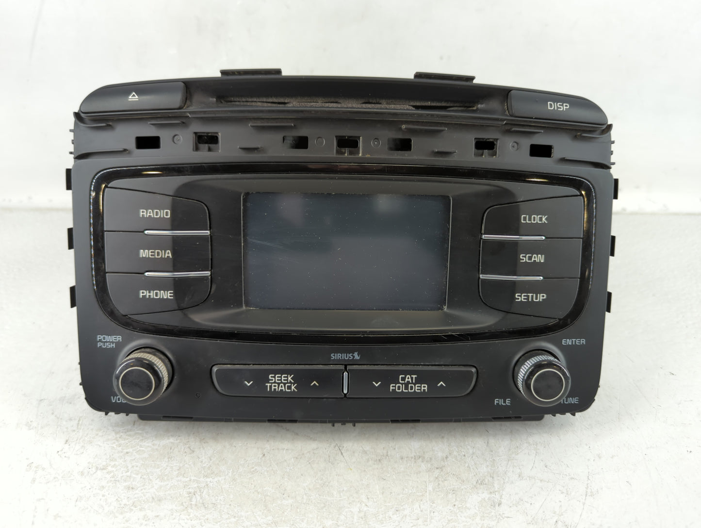2016-2018 Kia Sorento Am Fm Cd Player Radio Receiver - Oemusedautoparts1.com