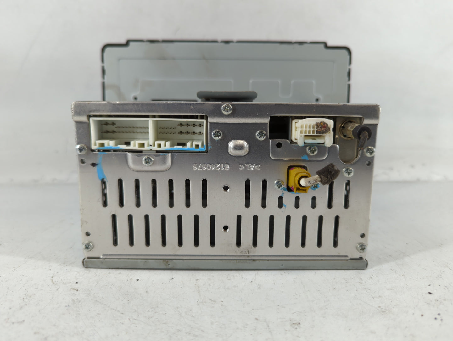 2016-2018 Kia Sorento Am Fm Cd Player Radio Receiver - Oemusedautoparts1.com
