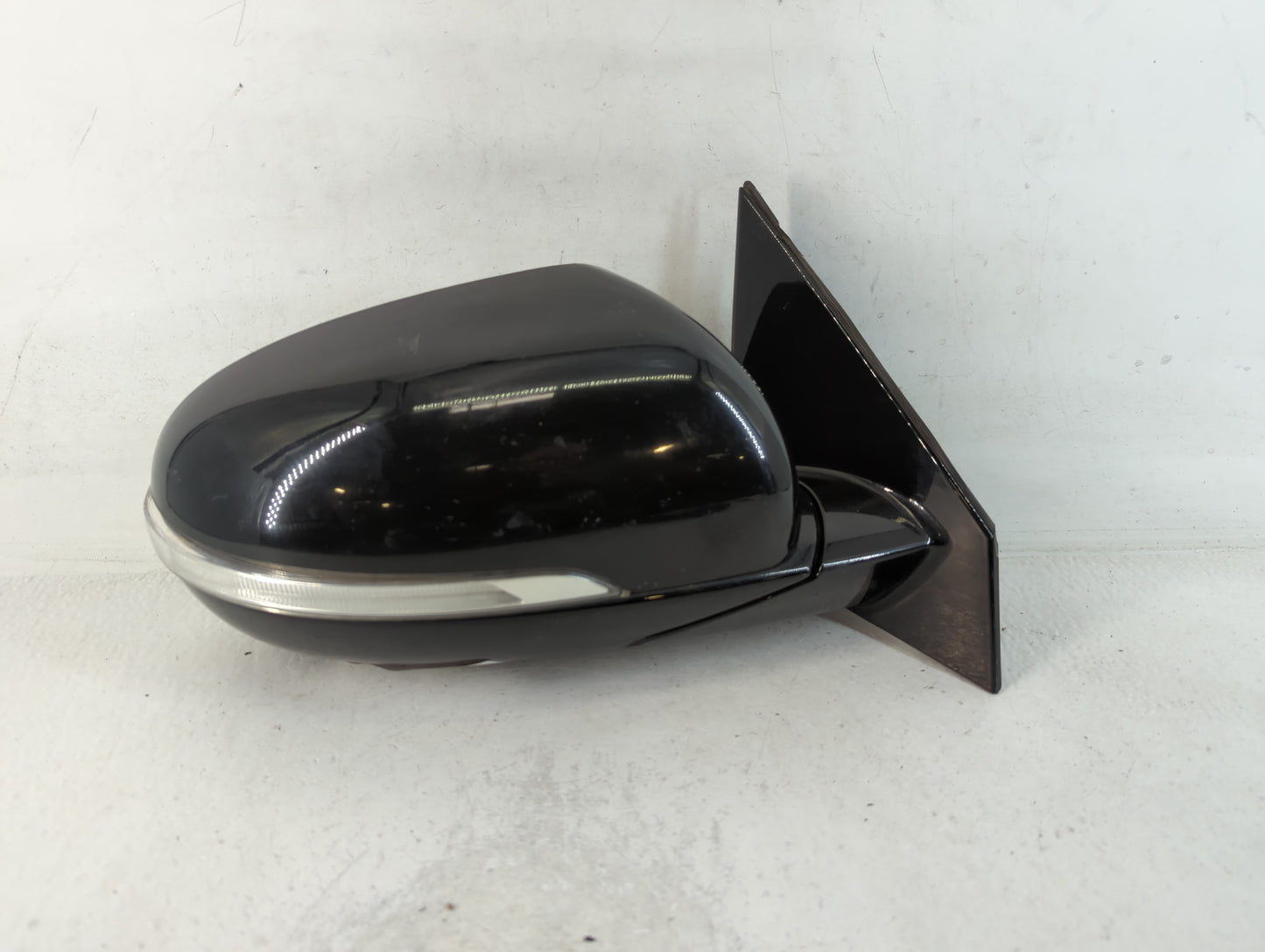 2017-2020 Kia Sorento Passenger Side View Mirror - Right Door Mirror OEM Used - Oemusedautoparts1.com