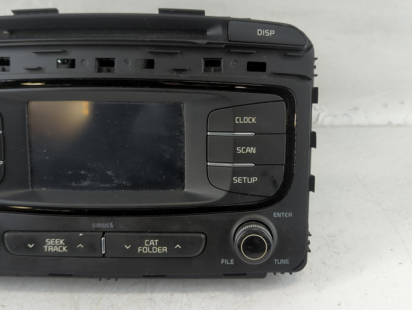 2016-2018 Kia Sorento Radio AM FM Cd Player Receiver Replacement P/N:96180-C8000WK Fits Fits 2016 2017 2018 OEM Used Auto Pa