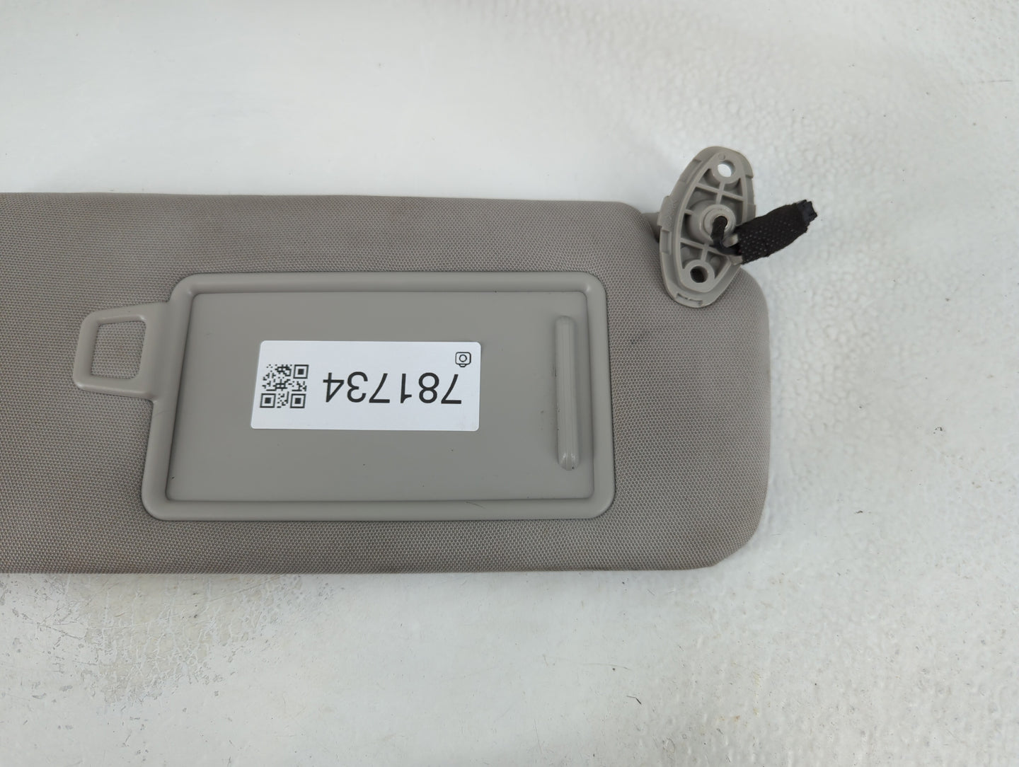 2016-2020 Kia Sorento Sun Visor Shade Replacement Passenger Right Mirror Fits Fits 2016 2017 2018 2019 2020 OEM Used Auto Pa