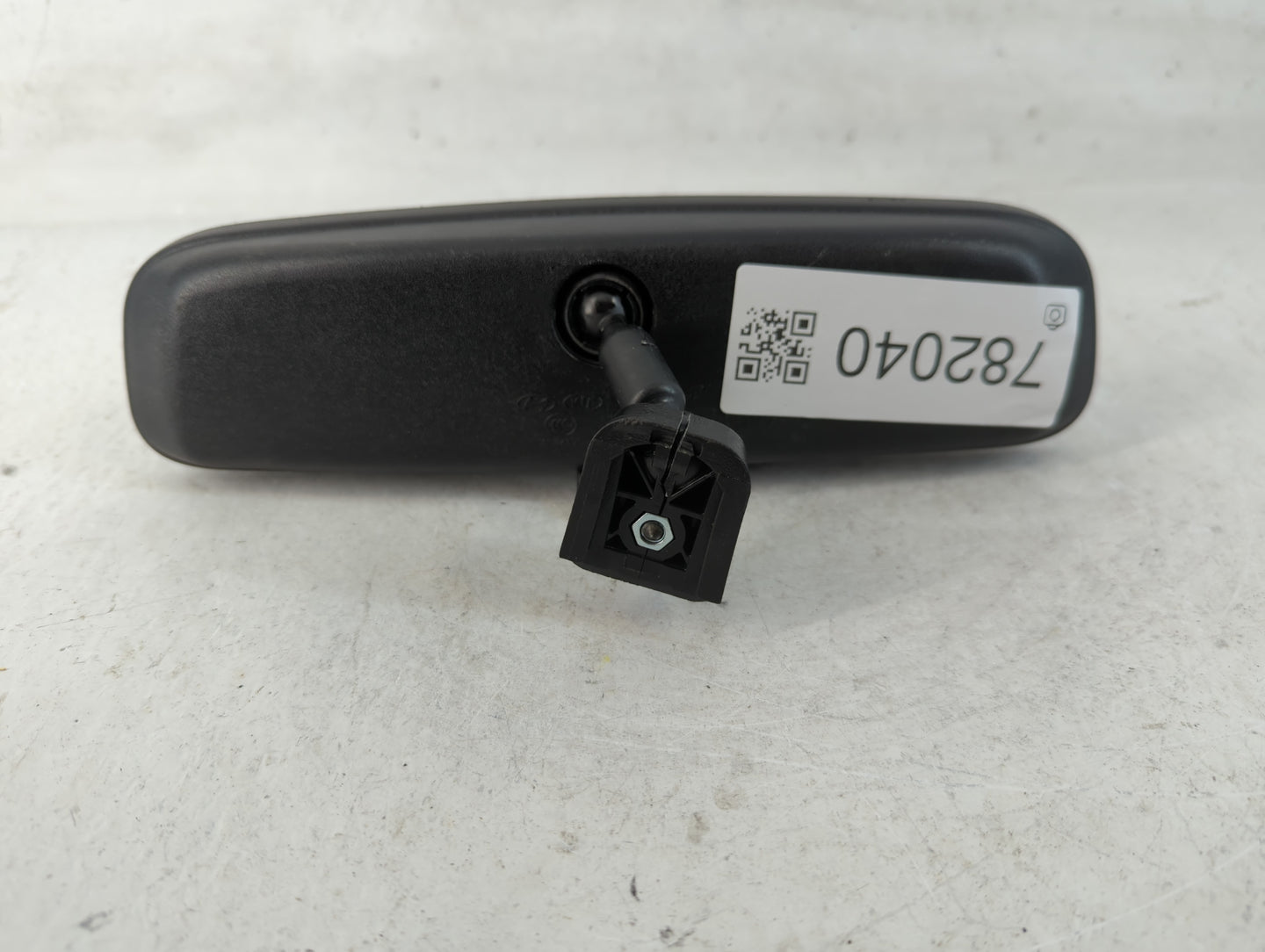 2016-2020 Kia Sorento Interior Rear View Mirror Replacement OEM P/N:E4012143 Fits OEM Used Auto Parts - Oemusedautoparts1.co