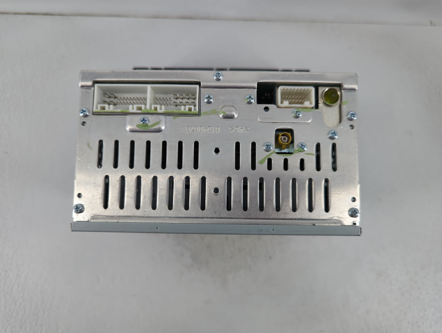 2016-2018 Kia Sorento Radio AM FM Cd Player Receiver Replacement P/N:96180-C6000WK Fits Fits 2016 2017 2018 OEM Used Auto Pa
