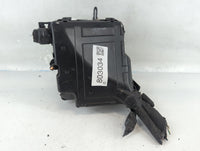 2016-2018 Kia Sorento Fusebox Fuse Box Panel Relay Module P/N:91420-C6010 Fits Fits 2016 2017 2018 OEM Used Auto Parts - Oem