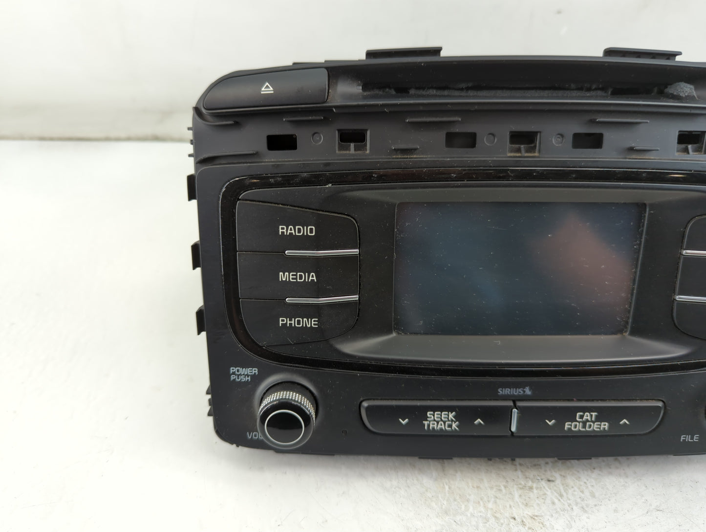 2016-2018 Kia Sorento Radio AM FM Cd Player Receiver Replacement P/N:96180-C6000WK Fits Fits 2016 2017 2018 OEM Used Auto Pa