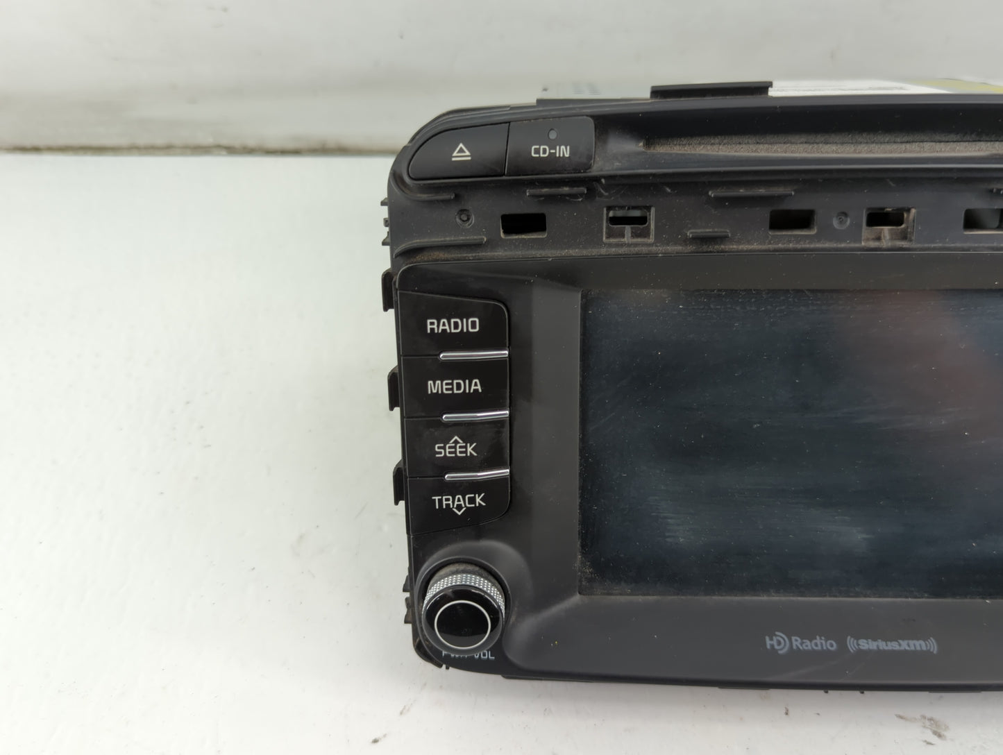2017 Kia Sorento Radio AM FM Cd Player Receiver Replacement P/N:96160-C6300WK Fits OEM Used Auto Parts - Oemusedautoparts1.c
