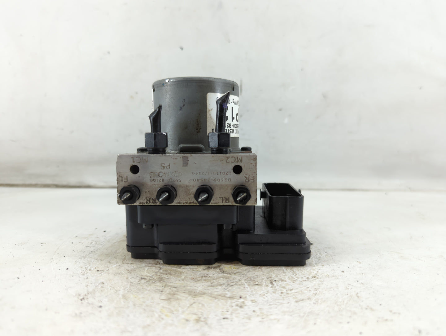2017-2019 Kia Soul ABS Pump Control Module Replacement P/N:58900-B2120 Fits Fits 2017 2018 2019 OEM Used Auto Parts - Oemuse