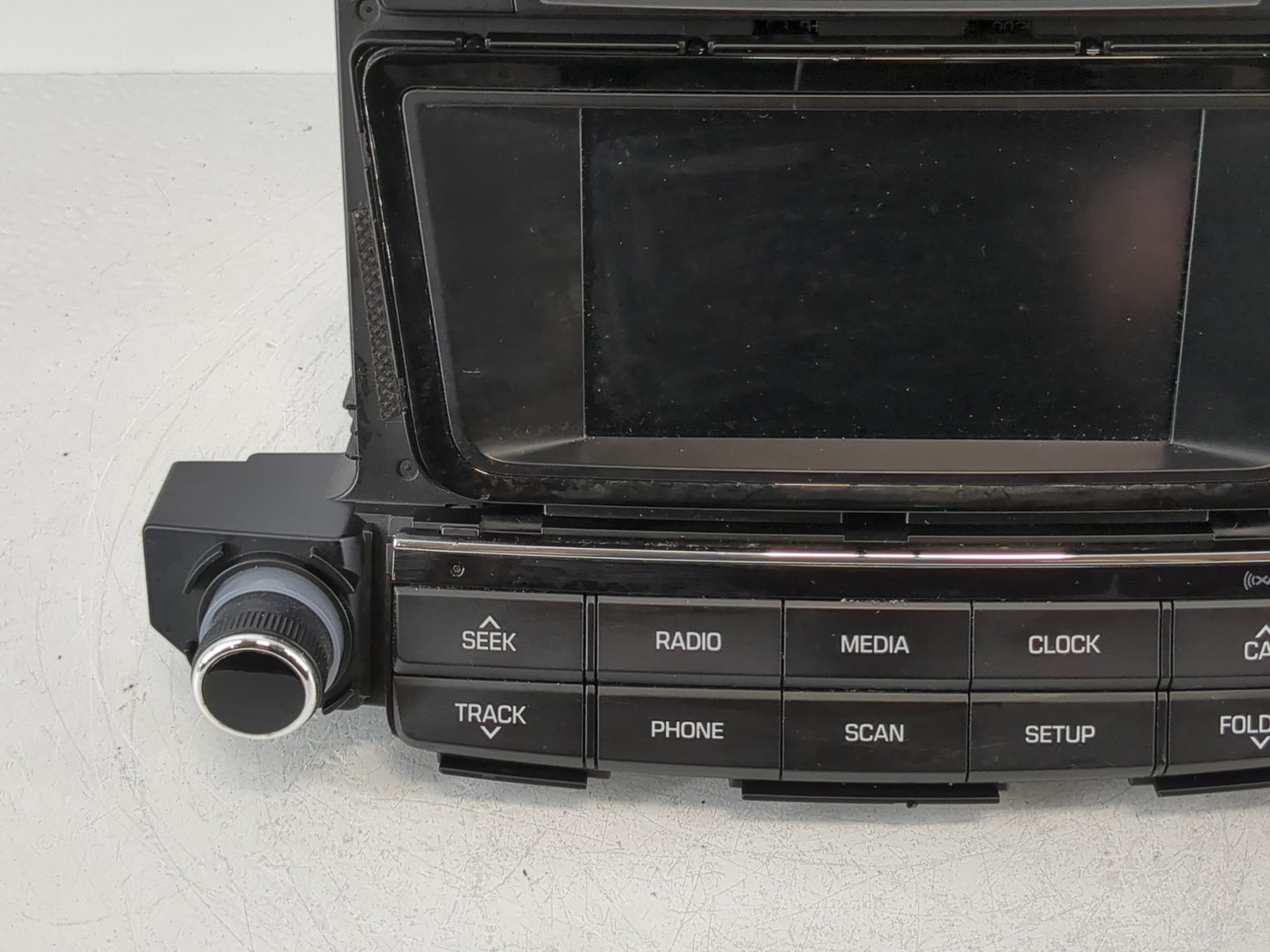 2017 Kia Soul Radio AM FM Cd Player Receiver Replacement P/N:96180-D31004X Fits OEM Used Auto Parts - Oemusedautoparts1.com
