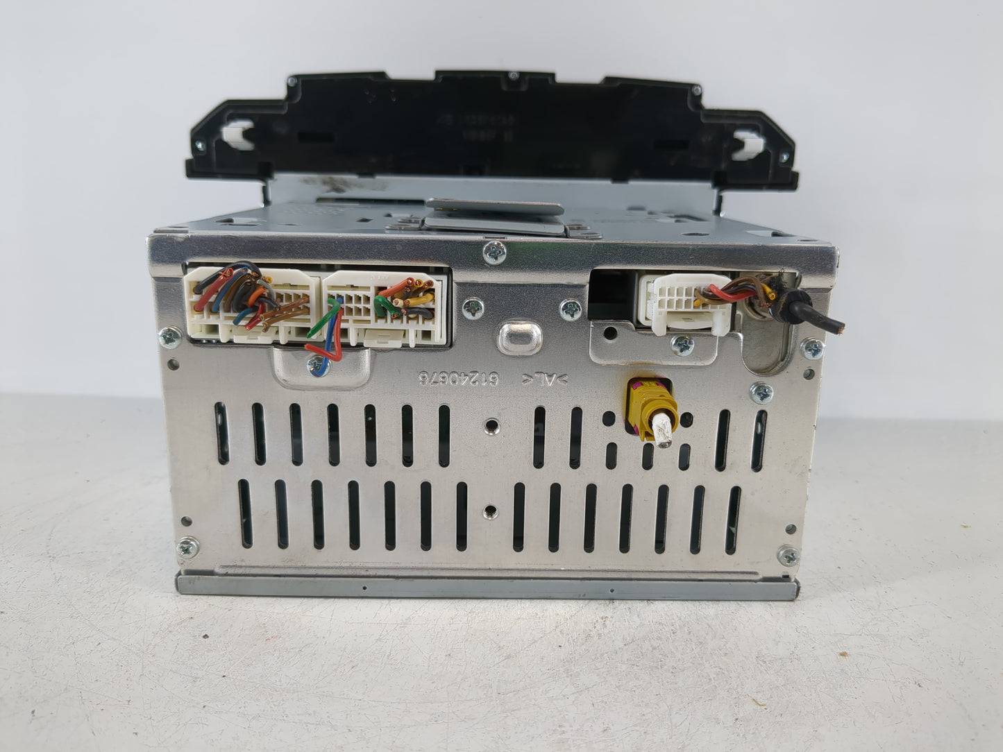 2017 Kia Soul Radio AM FM Cd Player Receiver Replacement P/N:96180-D31004X Fits OEM Used Auto Parts - Oemusedautoparts1.com