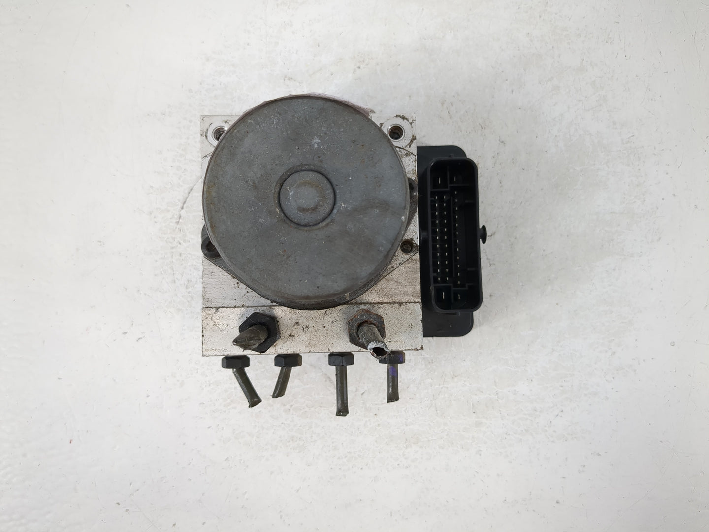 2017-2019 Kia Soul ABS Pump Control Module Replacement P/N:58900-B2120 Fits Fits 2017 2018 2019 OEM Used Auto Parts - Oemuse