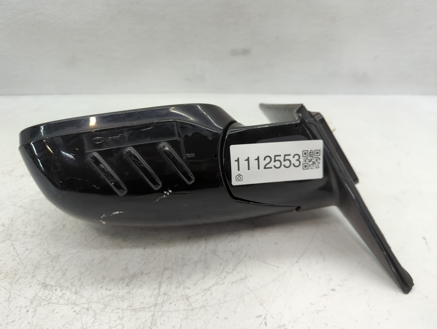 2017-2019 Kia Soul Driver Side View Mirror - Left Door Mirror OEM Used - Oemusedautoparts1.com