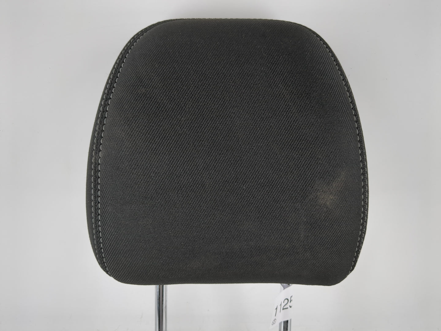 2017-2019 Kia Soul Headrest Head Rest Front Driver Passenger Seat Black - Oemusedautoparts1.com