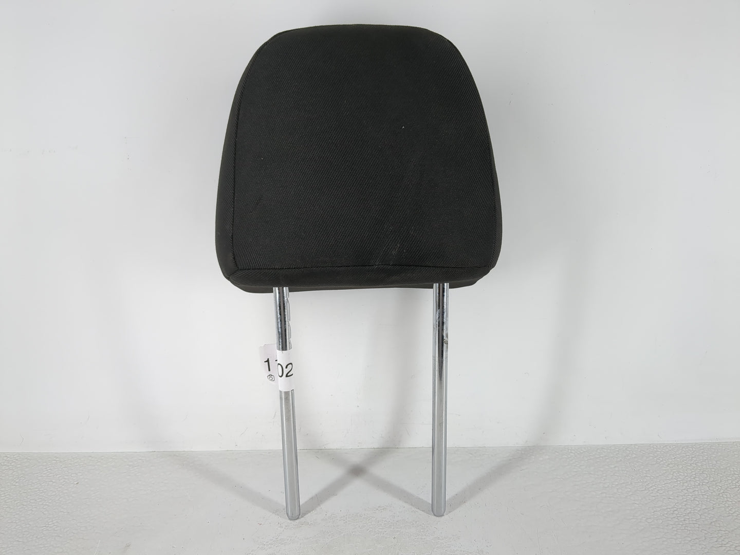 2017-2019 Kia Soul Headrest Head Rest Front Driver Passenger Seat Black - Oemusedautoparts1.com