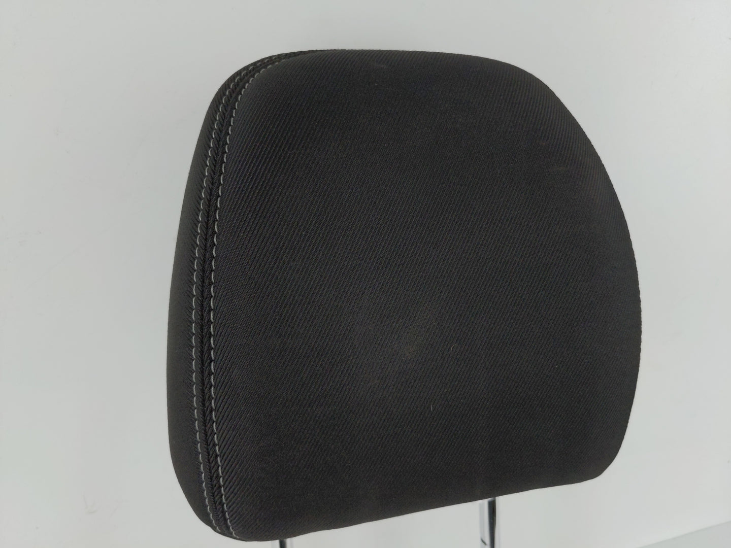 2017-2019 Kia Soul Headrest Head Rest Front Driver Passenger Seat Fits Fits 2017 2018 2019 OEM Used Auto Parts - Oemusedauto