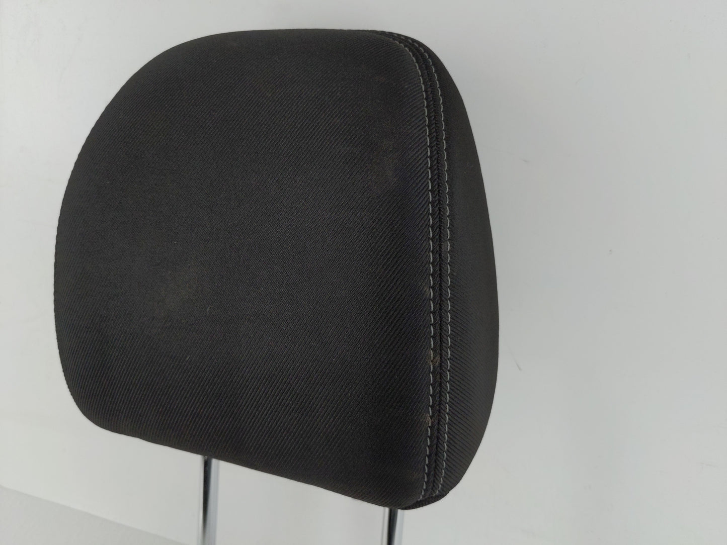 2017-2019 Kia Soul Headrest Head Rest Front Driver Passenger Seat Fits Fits 2017 2018 2019 OEM Used Auto Parts - Oemusedauto