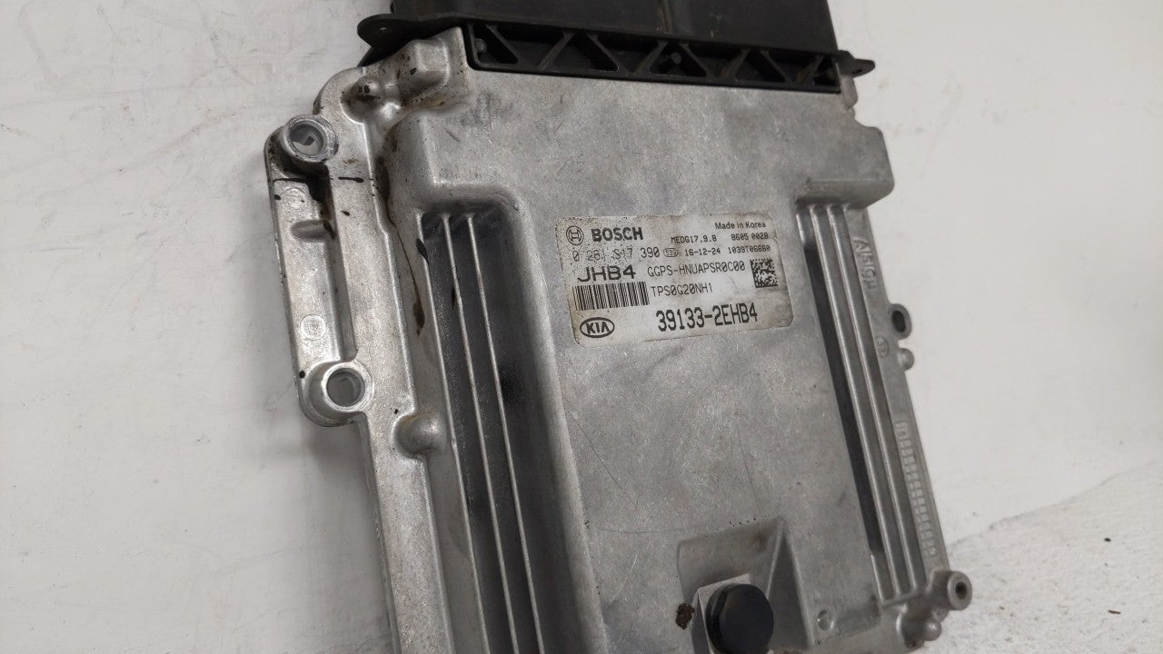 2017-2018 Kia Soul PCM Engine Control Computer ECU ECM PCU OEM P/N:39133-2EHB4 Fits Fits 2017 2018 OEM Used Auto Parts - Oem