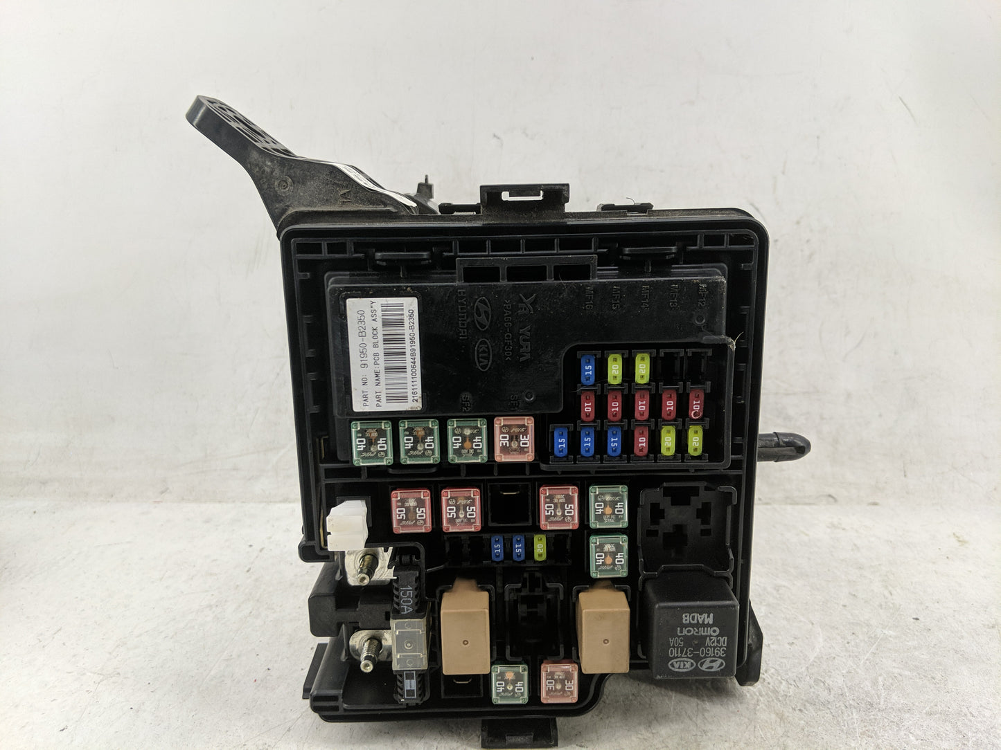 2017-2019 Kia Soul Fusebox Fuse Box Panel Relay Module P/N:91950-B2330 Fits Fits 2017 2018 2019 OEM Used Auto Parts - Oemuse