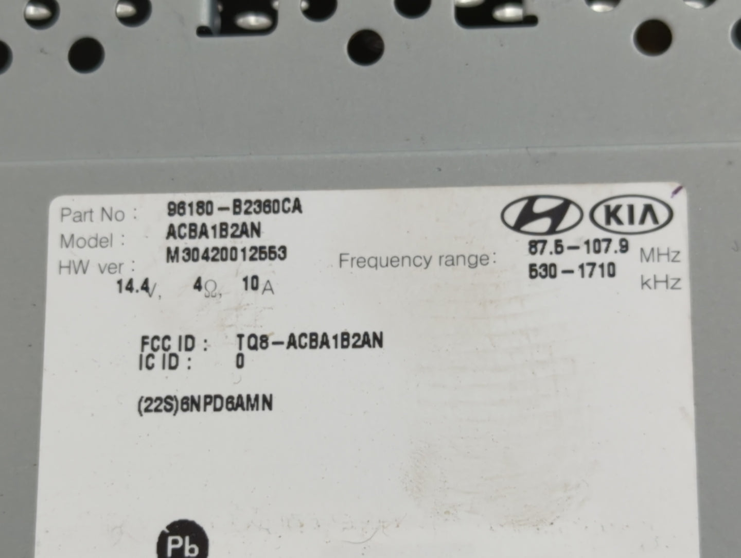 2017 Kia Soul Radio AM FM Cd Player Receiver Replacement P/N:96180-B2360CA Fits OEM Used Auto Parts - Oemusedautoparts1.com