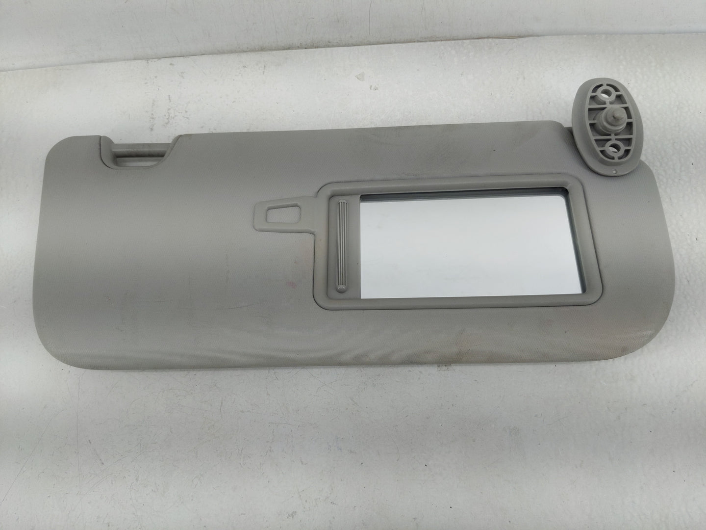 2014-2019 Kia Soul Sun Visor Shade Replacement Passenger Right Mirror Fits Fits 2014 2015 2016 2017 2018 2019 OEM Used Auto 