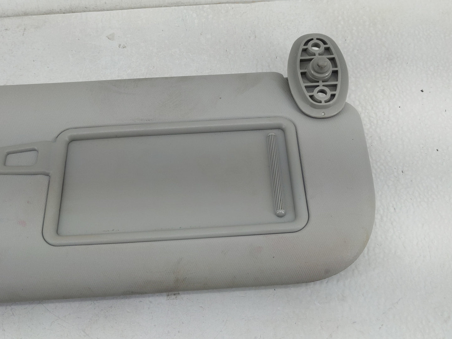 2014-2019 Kia Soul Sun Visor Shade Replacement Passenger Right Mirror Fits Fits 2014 2015 2016 2017 2018 2019 OEM Used Auto 