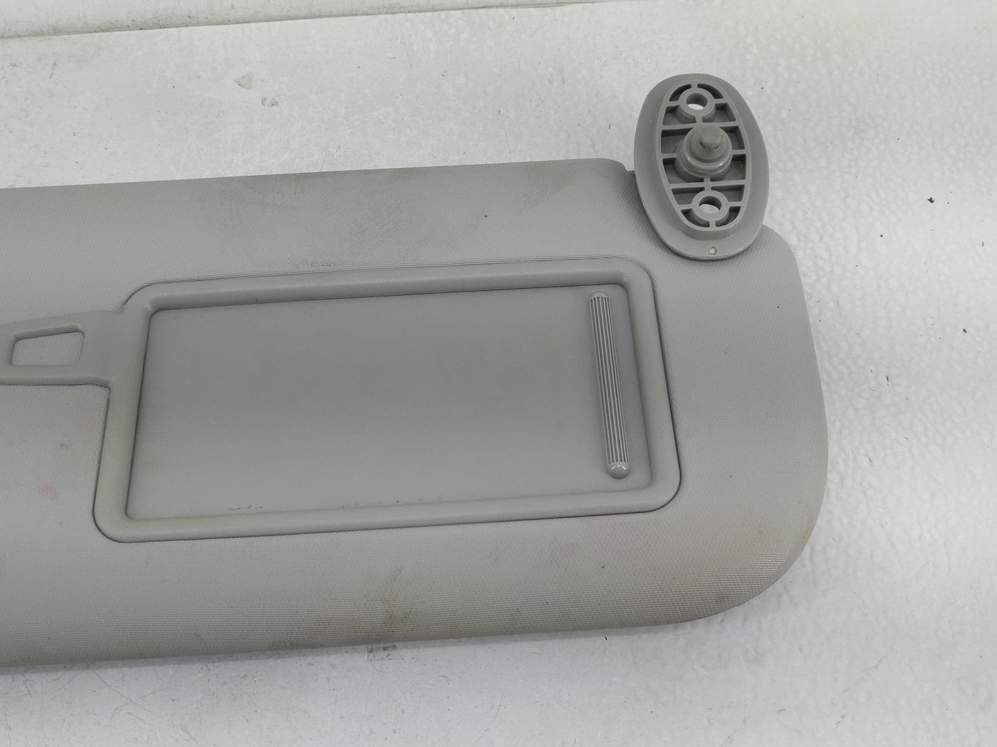 2014-2019 Kia Soul Sun Visor Shade Replacement Passenger Right Mirror Fits Fits 2014 2015 2016 2017 2018 2019 OEM Used Auto 
