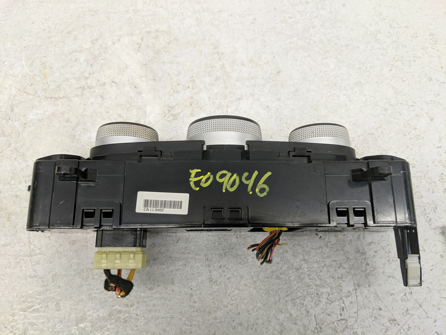 2017-2019 Kia Soul Climate Control Module Temperature AC/Heater Replacement P/N:97250-B2AS2ASB EC500-FGDCA Fits OEM Used Aut