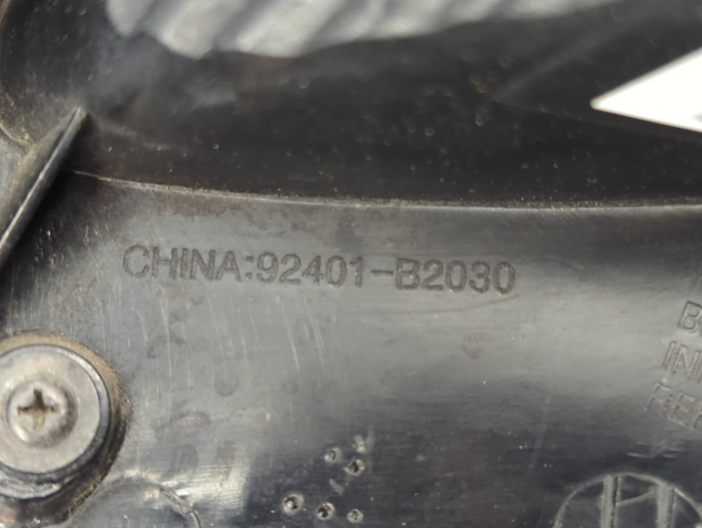 2014-2019 Kia Soul Tail Light Assembly Driver Left OEM P/N:92401-B2030 Fits Fits 2014 2015 2016 2017 2018 2019 OEM Used Auto