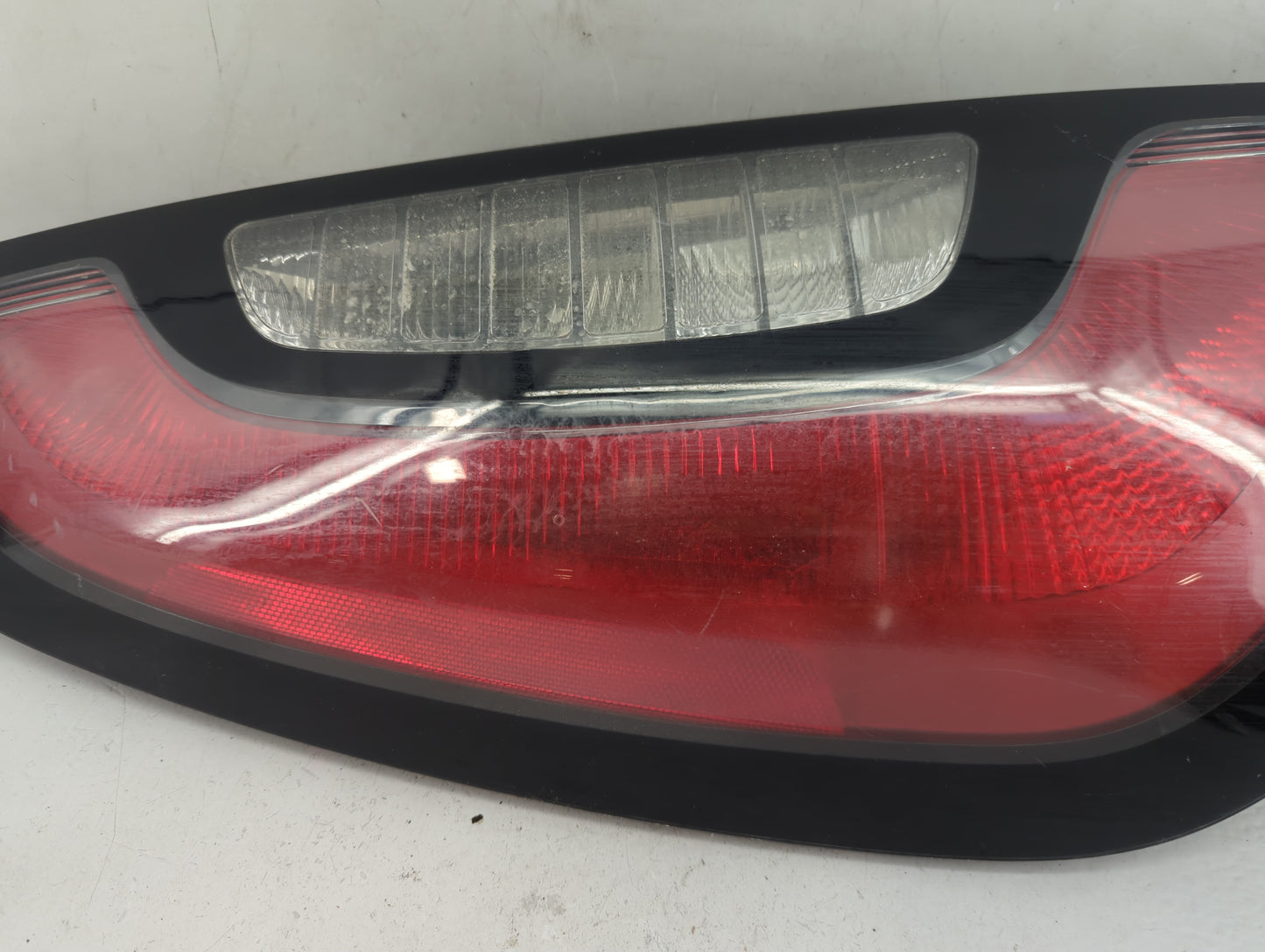 2014-2019 Kia Soul Tail Light Assembly Driver Left OEM P/N:E1314014 92401-B2030 Fits Fits 2014 2015 2016 2017 2018 2019 OEM 